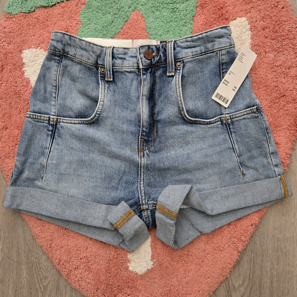 NWT Urban Outfitters BDG Light Blue High-waisted Denim Shorts